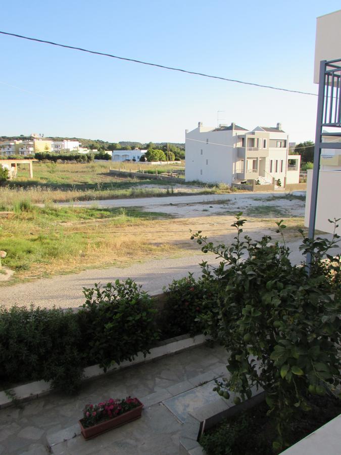 Luis Apartments Mastihari Exterior photo